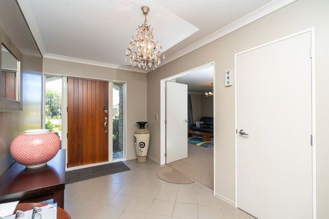 Photo of property in 15 Palliser Drive, Huntington, Hamilton, 3210