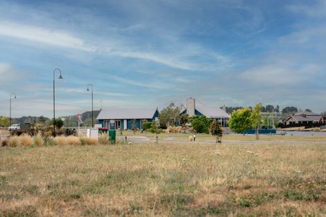 Photo of property in 199 Lake Hood Drive, Huntingdon, Ashburton, 7774