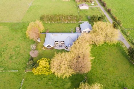 Photo of property in 1100b Kairanga Bunnythorpe Road, Kairanga, Palmerston North, 4475