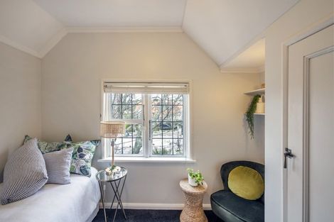 Photo of property in 130 Karori Road, Karori, Wellington, 6012