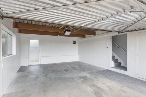 Photo of property in 1/12 Lydford Place, Glendene, Auckland, 0602