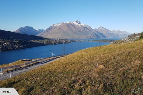 Photo of property in 8 Florence Close, Queenstown Hill, Queenstown, 9300