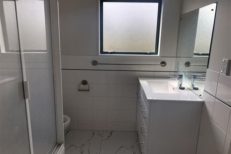 Photo of property in 2/479 Richardson Road, Mount Roskill, Auckland, 1041