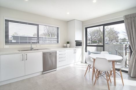 Photo of property in Riverena Flats, 377 Barbadoes Street, Christchurch Central, Christchurch, 8011