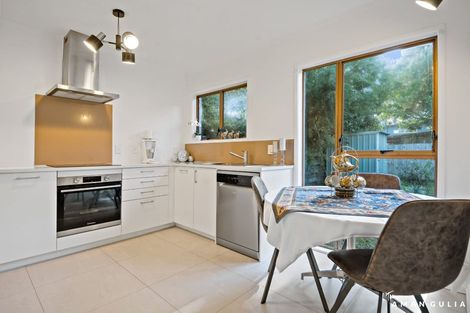 Photo of property in 3/550 Glenfield Road, Glenfield, Auckland, 0629