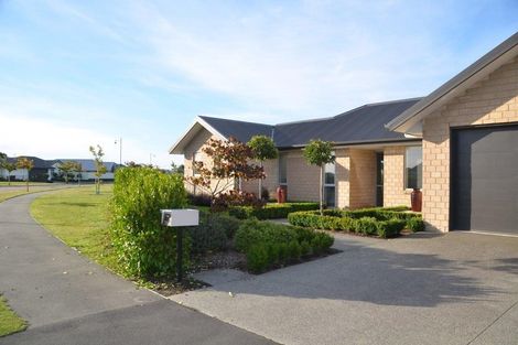 Photo of property in 10 Somerville Crescent, Aidanfield, Christchurch, 8025