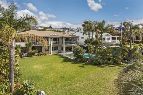 Photo of property in 14 Lansdowne Street, Bayswater, Auckland, 0622