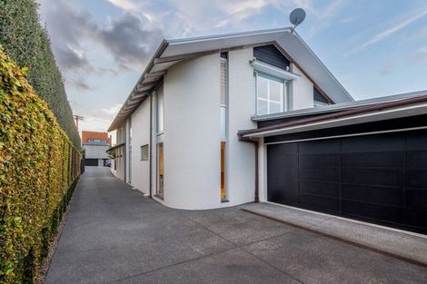 Photo of property in 19 Muritai Road, Milford, Auckland, 0620