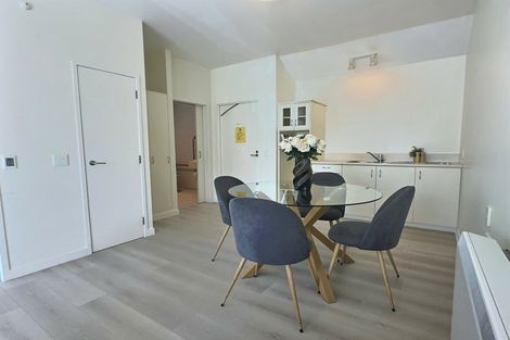 Photo of property in 68 Whiteley Street, Moturoa, New Plymouth, 4310