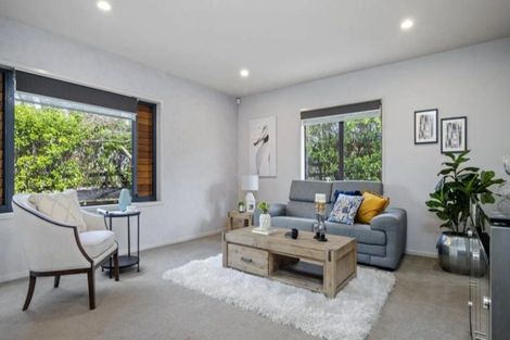 Photo of property in 107 Kitchener Road, Pukekohe, 2120