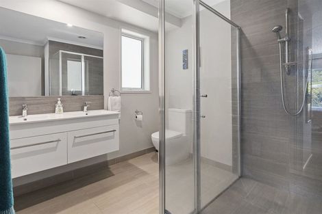 Photo of property in 94 Moffat Road, Bethlehem, Tauranga, 3110