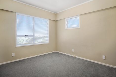 Photo of property in 9 Simon Ellice Drive, Bayview, Auckland, 0629