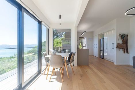 Photo of property in 34 Robieson Street, Roseneath, Wellington, 6011