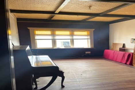 Photo of property in 57 Hamlin Road, Mount Wellington, Auckland, 1060