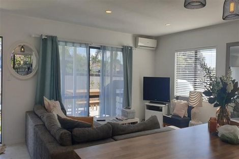 Photo of property in 12 Ngarimu Place, Mount Maunganui, 3116