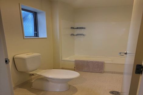 Photo of property in Terrace Heights Apartments, 2/163p The Terrace, Wellington Central, Wellington, 6011