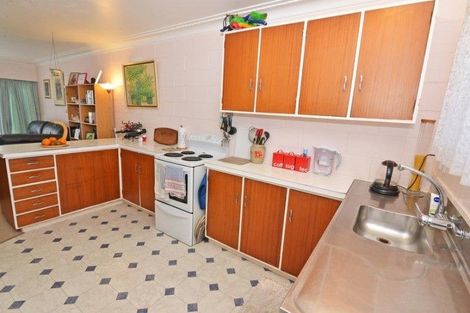 Photo of property in 1/8 Pamela Place, New Lynn, Auckland, 0600