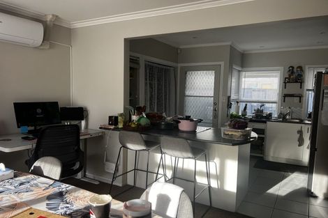 Photo of property in 1/32 Riverlea Avenue, Pakuranga, Auckland, 2010