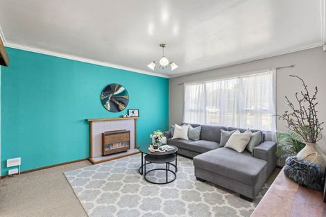 Photo of property in 73 Cornfoot Street, Castlecliff, Whanganui, 4501