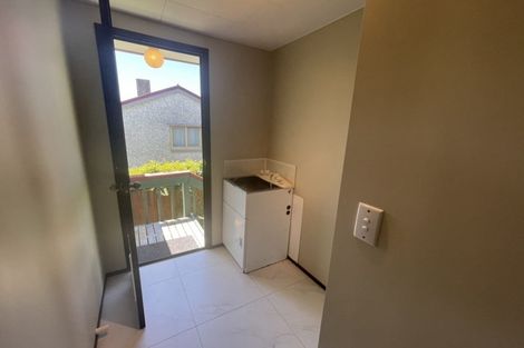 Photo of property in 2/668 Beach Road, Browns Bay, Auckland, 0630