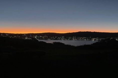 Photo of property in 46a The Crescent, Roseneath, Wellington, 6011