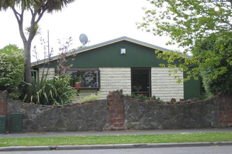 Photo of property in 47 Tilford Street, Woolston, Christchurch, 8062