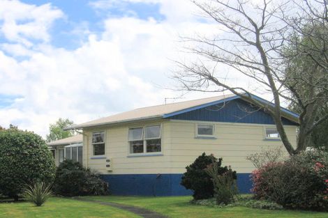 Photo of property in 9 Browning Crescent, Owhata, Rotorua, 3010