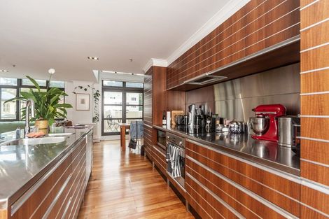 Photo of property in Augusta Apartments, 23/254 Willis Street, Te Aro, Wellington, 6011