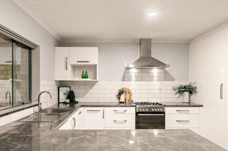 Photo of property in 78 Corinth Grove, Papamoa Beach, Papamoa, 3118