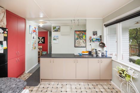 Photo of property in 19 Epsom Road, Hokowhitu, Palmerston North, 4410