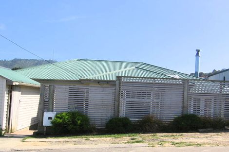 Photo of property in 13 Mandalay Terrace, Khandallah, Wellington, 6035