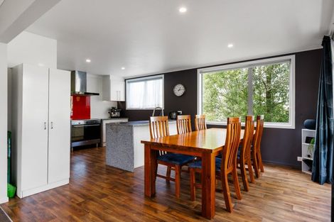 Photo of property in 44 Morrow Avenue, St Andrews, Hamilton, 3200