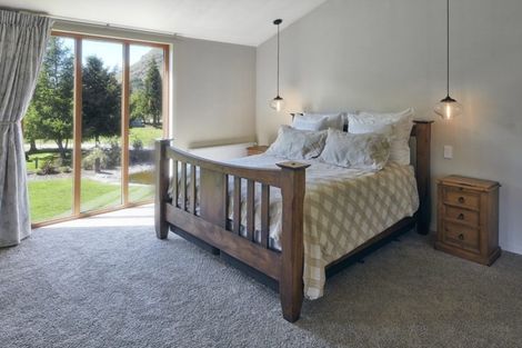 Photo of property in 62 Fitzpatrick Road, Dalefield, Queenstown, 9371