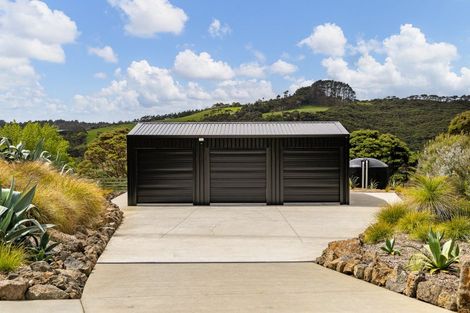 Photo of property in 200e Valley Road, Waimauku, 0881