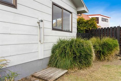 Photo of property in 113 Weka Street, Whangamata, 3620
