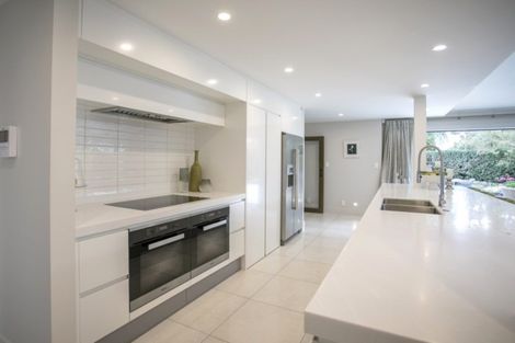 Photo of property in 11 Riverstone Grove, Hokowhitu, Palmerston North, 4410