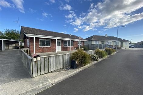 Photo of property in 3 Gibson Court, Roslyn, Palmerston North, 4414