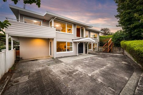 Photo of property in 1 Jacaranda Avenue, Beach Haven, Auckland, 0626