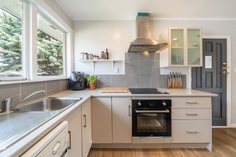 Photo of property in 58 Fraser Crescent, Elderslea, Upper Hutt, 5018