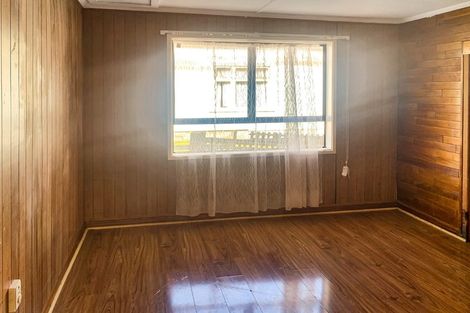 Photo of property in 36 Tennyson Street, Dannevirke, 4930