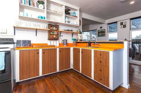 Photo of property in 129a Aickin Road, Whangamata, 3620