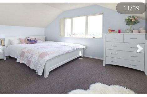 Photo of property in 3/39 Wade River Road, Stanmore Bay, Whangaparaoa, 0932