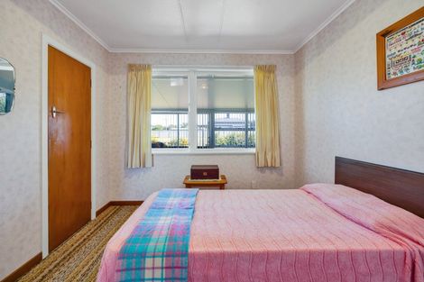 Photo of property in 53 King Street, Opunake, 4616