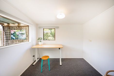 Photo of property in 23 Eyre Road, Linton, Palmerston North, 4472