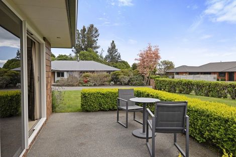 Photo of property in 8 Margaret Alice Close, Whalers Gate, New Plymouth, 4310