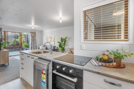 Photo of property in 4/17 Abercrombie Street, Howick, Auckland, 2014