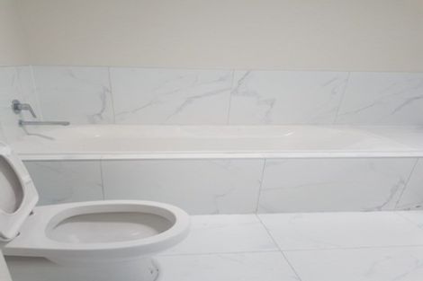 Photo of property in 16b Hollowout Street, Takanini, 2112