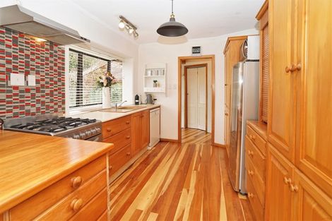 Photo of property in 30 Braid Road, St Andrews, Hamilton, 3200