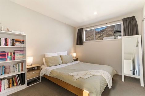Photo of property in 5 Onslow Road, Lake Hayes, Queenstown, 9304