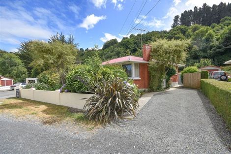 Photo of property in 18 Bonnington Street, Normanby, Dunedin, 9010
